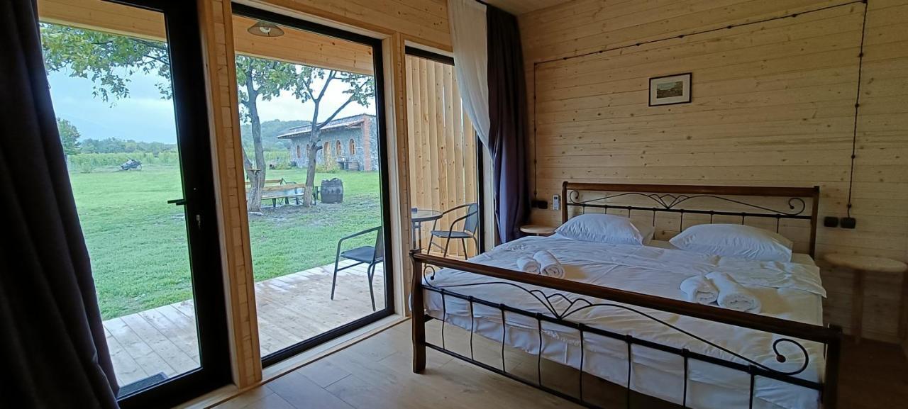 קווארלי Chubini Winery & Cabins מראה חיצוני תמונה