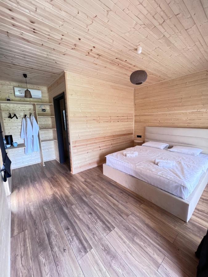 קווארלי Chubini Winery & Cabins מראה חיצוני תמונה