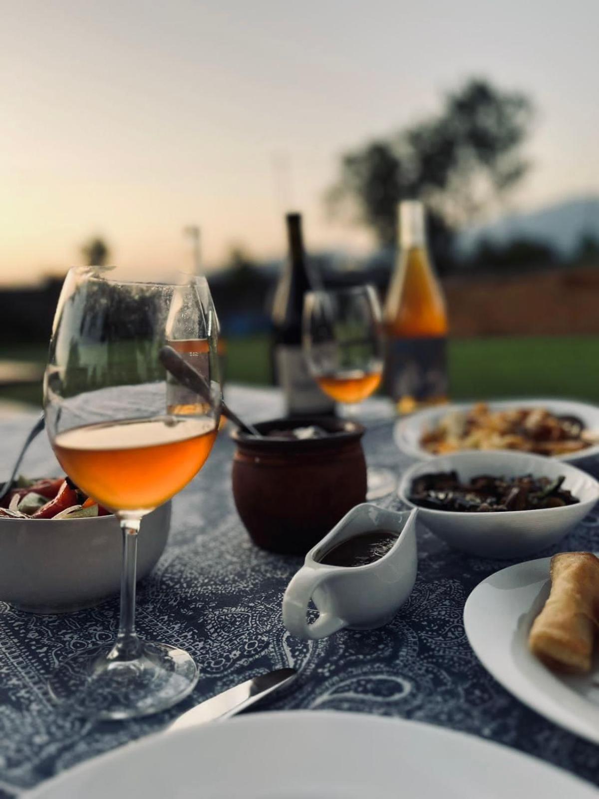 קווארלי Chubini Winery & Cabins מראה חיצוני תמונה